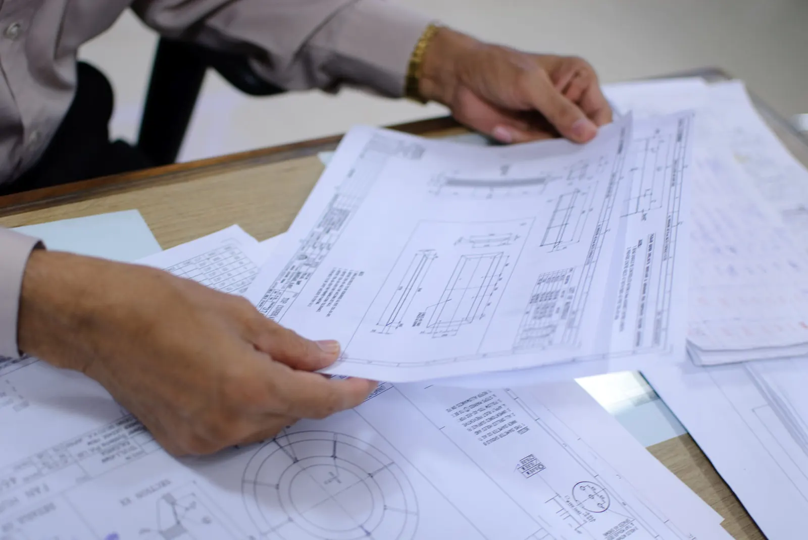 Planos de diseño de generadores en la ingeniería de TD Power Systems