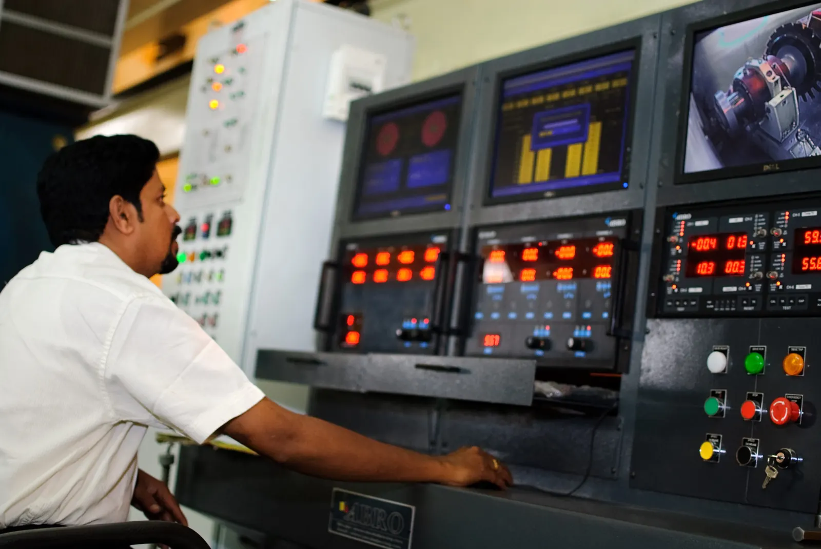 Sala de control de pruebas de generadores de TD Power Systems
